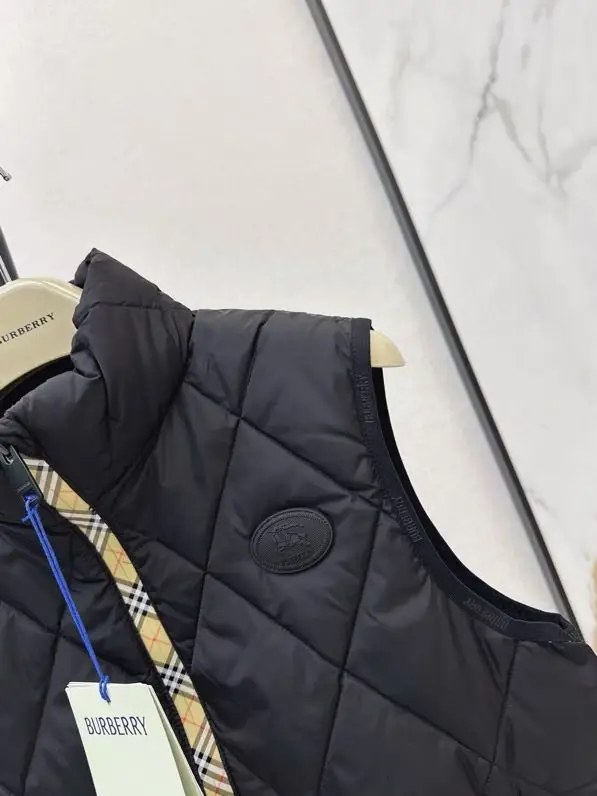 Burberry Vest on feathers women's — Photo 5