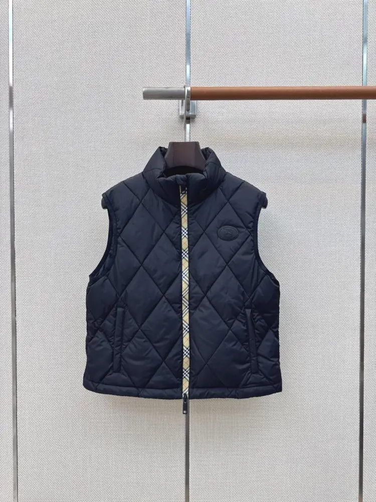 Burberry — Жилетка жіноча
