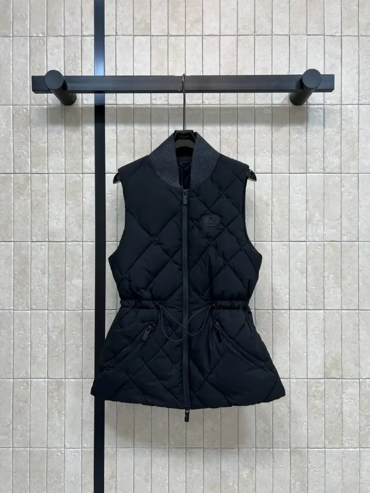 Burberry — Vest women's
