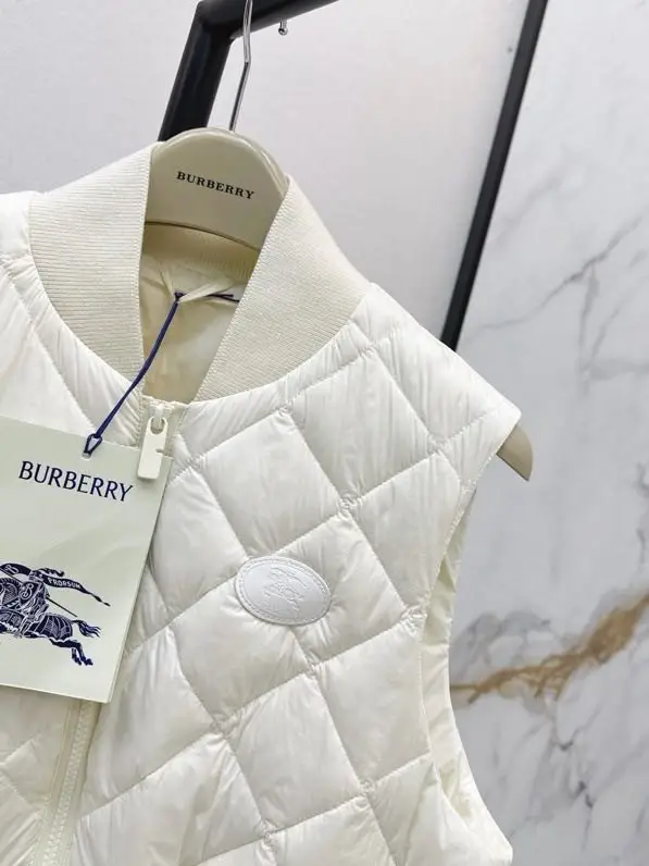 Burberry Жилетка жіноча — Фото 3