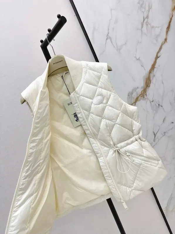 Burberry Жилетка жіноча — Фото 4