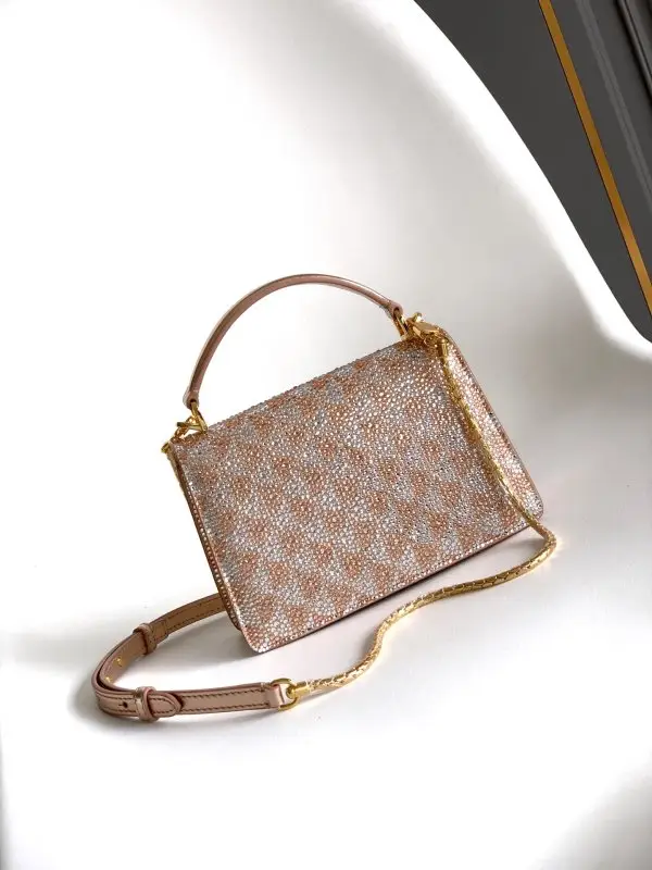 BVLGARI Сумка 19 см Serpenti Forever інкрустована кристалами — Фото 3