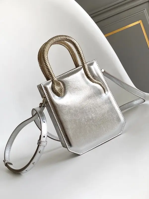 BVLGARI — Міні сумка тоут SERPENTINE 13 см