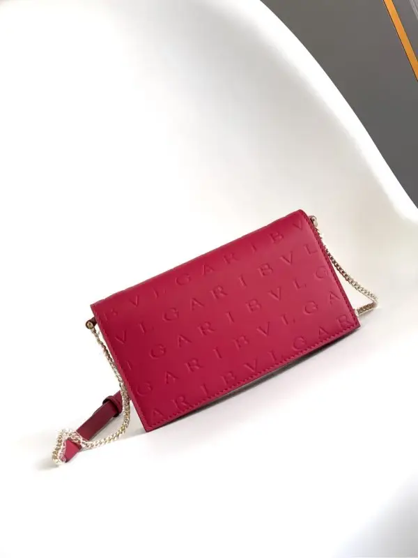 BVLGARI — Кошелек INFINITUM 19 см на цепочке