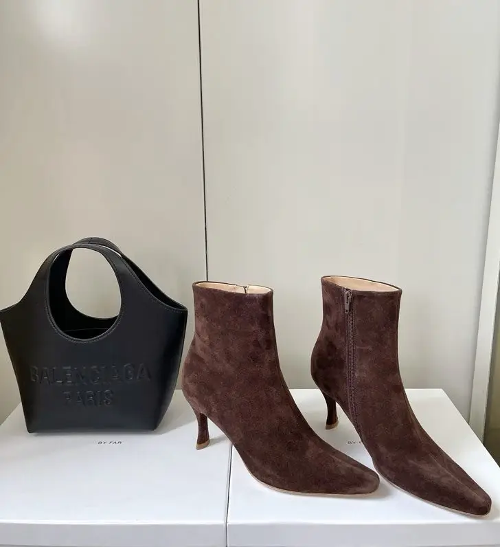 by FAR — Ankle boots women's leather on high heel