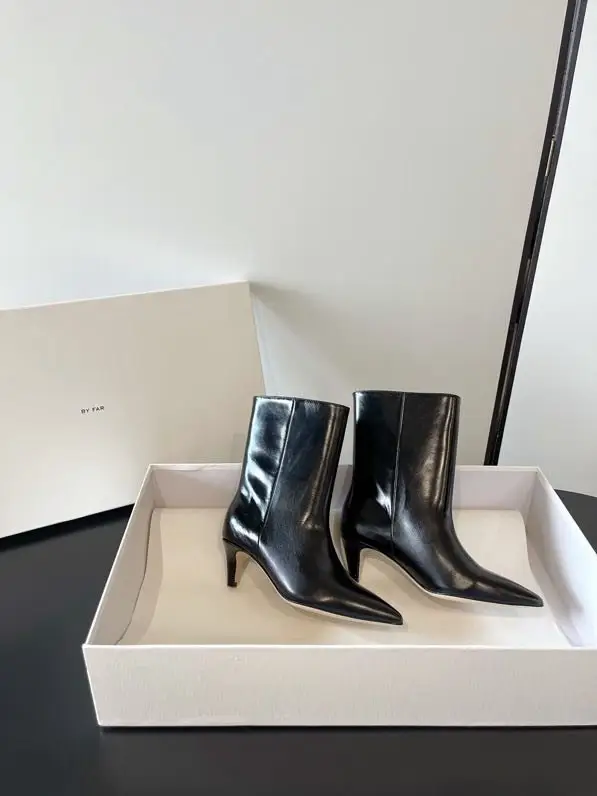 by FAR — Ankle boots women's leather on low heel