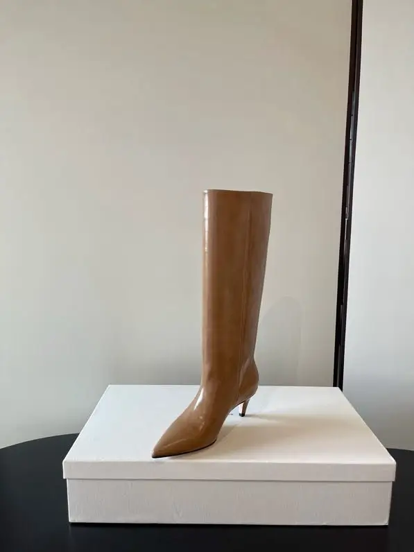 by FAR Boots women's leather on low heel — Photo 5