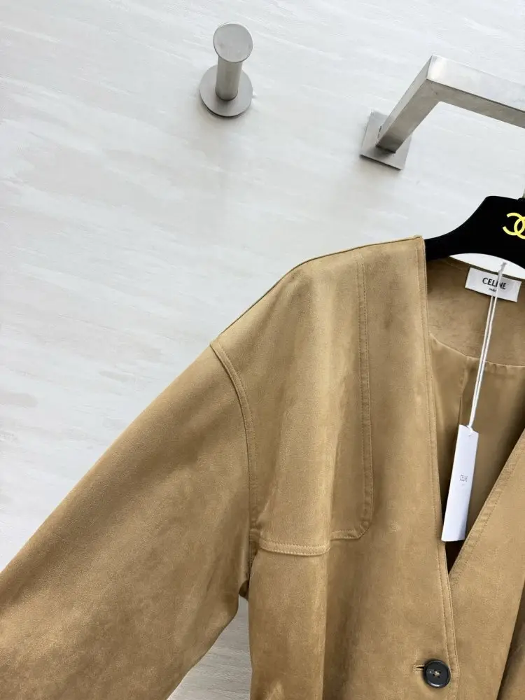 Celine Костюм жіночий — Фото 4