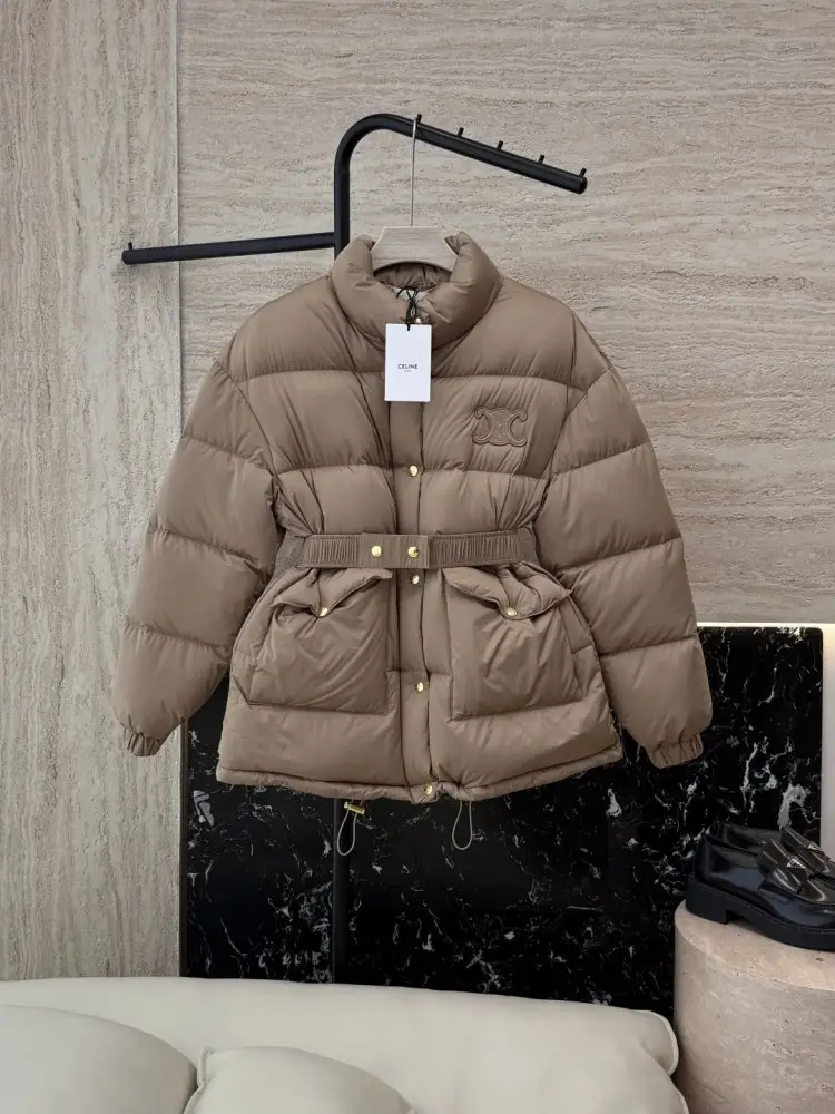 Celine — Пухова куртка з поясом і коміром-стійкою