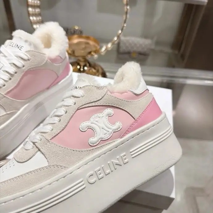 Celine Sneakers RUNNER on fur — Photo 5
