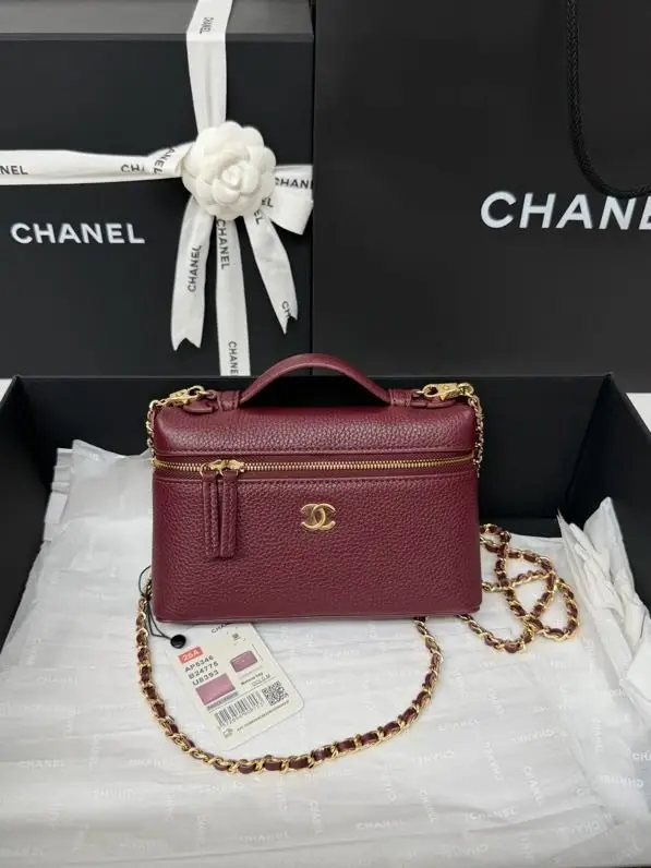 Chanel — A bag beautician leather 19 cm