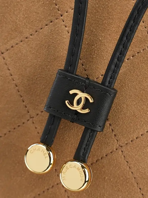 Chanel Сумка відро шкіряна 23 см — Фото 5