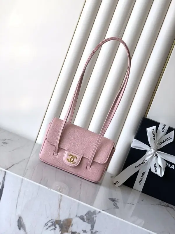 Chanel — Сумка Chanel 26P Preppy Coco 17 см