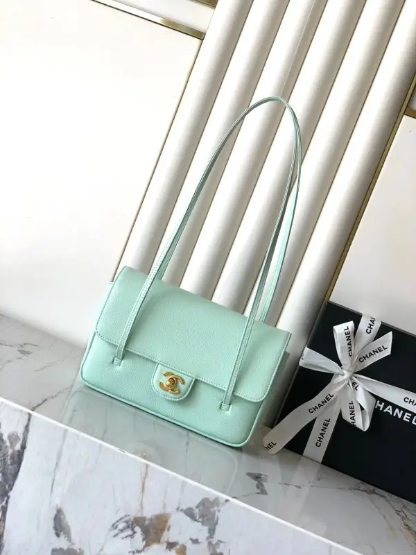 Chanel — Сумка Chanel 26P Preppy Coco 22 см