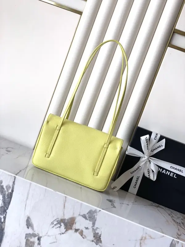Chanel A bag Chanel 26P Preppy Coco 22 cm — Photo 3