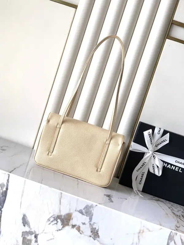Chanel Сумка Chanel 26P Preppy Coco 22 см — Фото 3