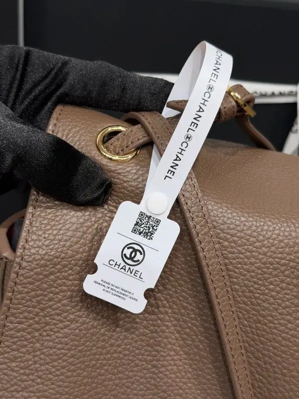 Chanel A bag Chanel 26S Jennie MAXI 38 cm of soft veal skin — Photo 2