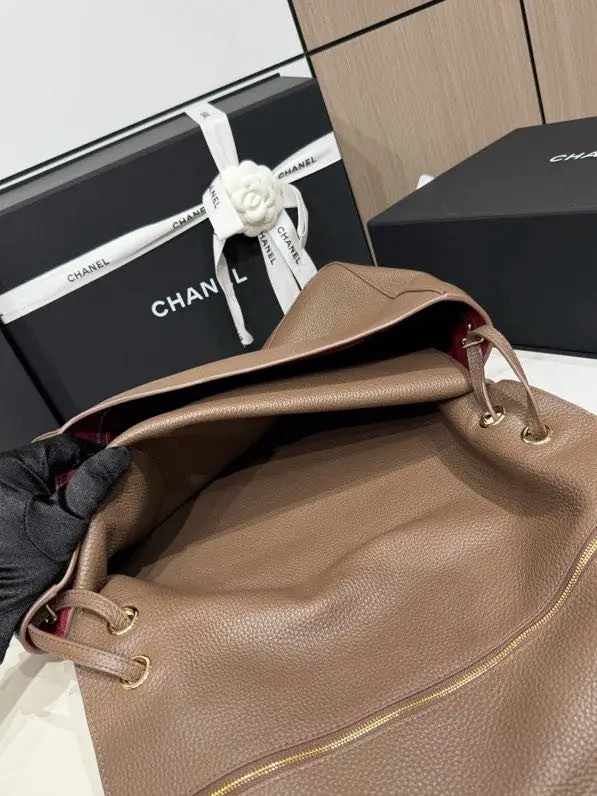 Chanel A bag Chanel 26S Jennie MAXI 38 cm of soft veal skin — Photo 4