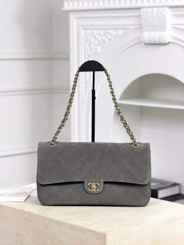 Chanel — Сумка Chanel Maxi 32 см замшева