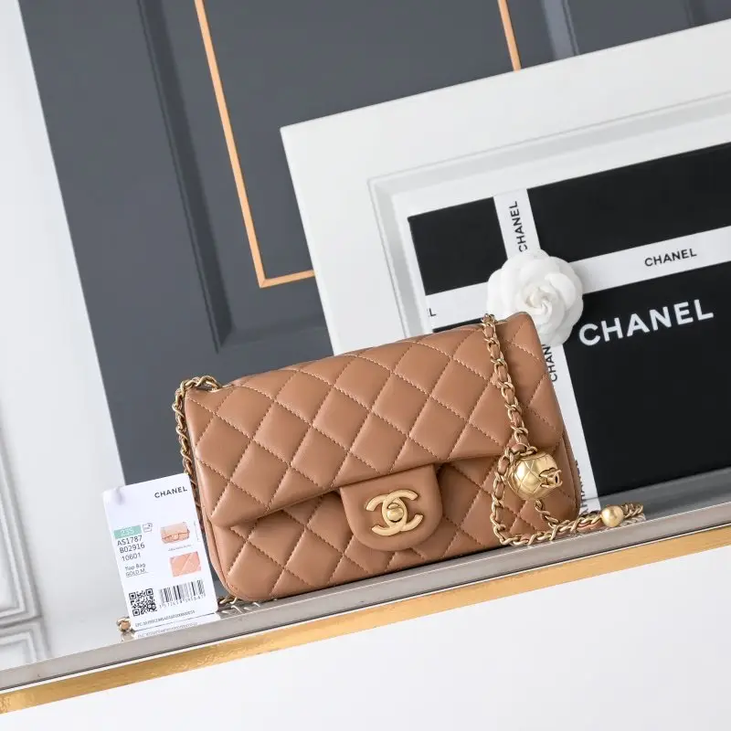 Chanel — A bag Classic Flap Calfskin 20 cm