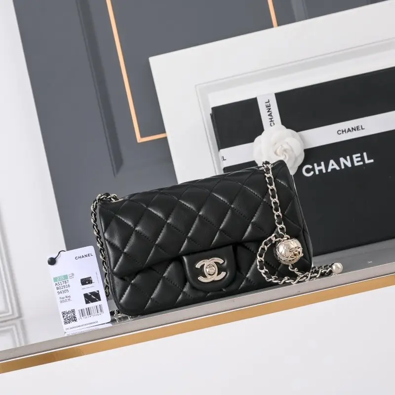 Chanel — A bag Classic Flap Calfskin 20 cm