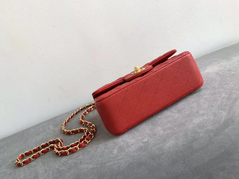 Chanel Сумка Classic Flap Caviar 20 см — Фото 4