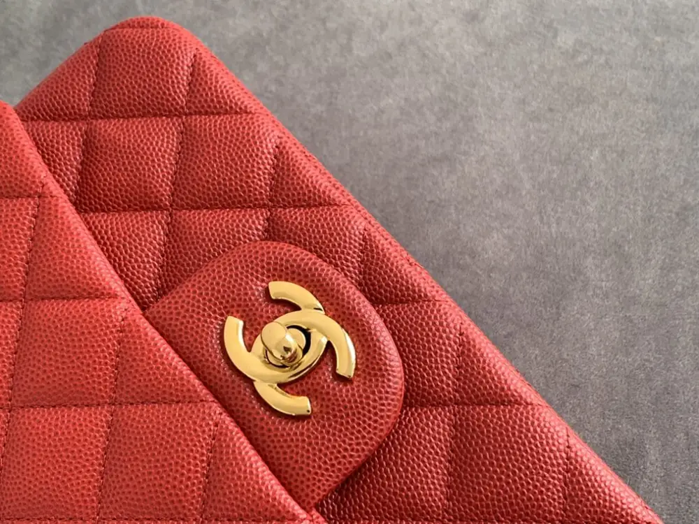 Chanel Сумка Classic Flap Caviar 20 см — Фото 5
