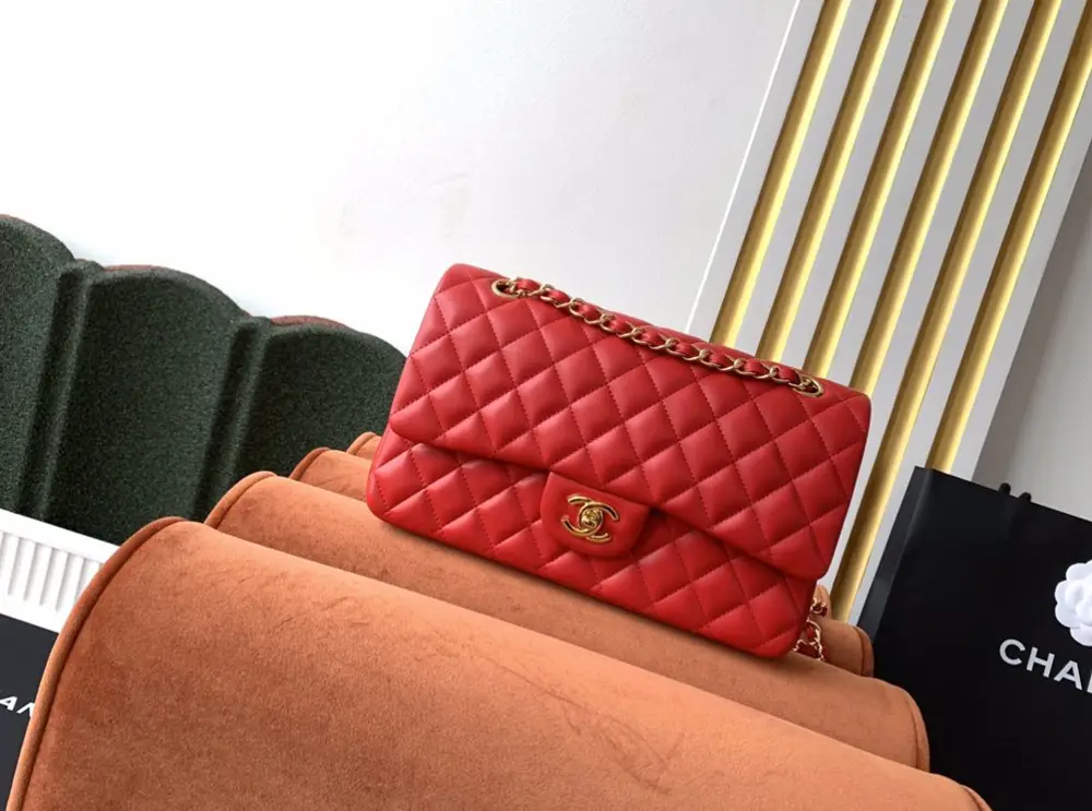 Chanel — A bag Classic Flap Lambskin 26 cm