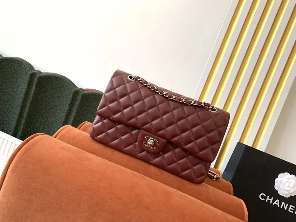 Chanel — A bag Classic Flap Lambskin 26 cm