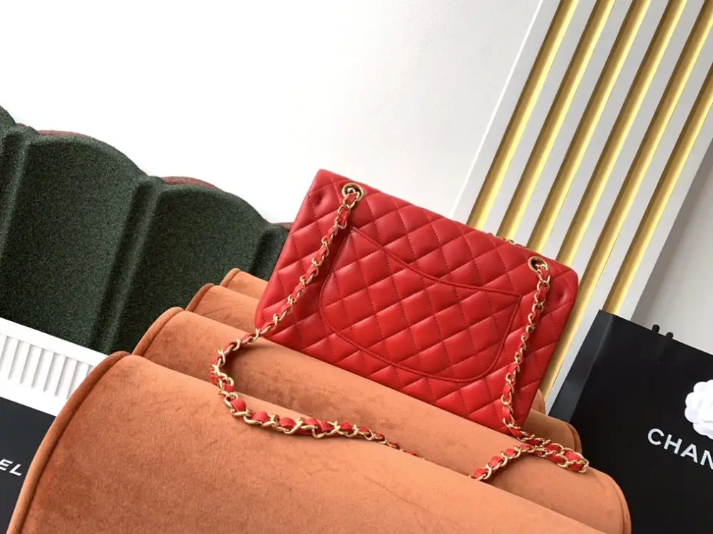 Chanel A bag Classic Flap Lambskin 26 cm — Photo 2