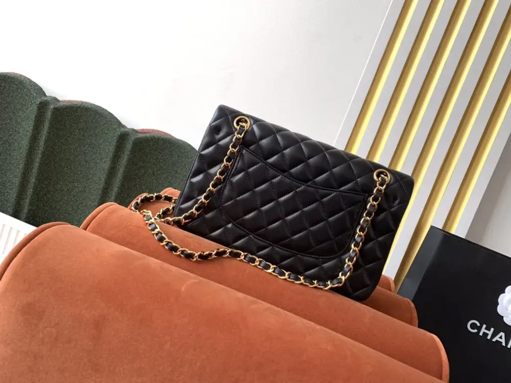 Chanel Сумка Classic Flap Lambskin 26 см — Фото 2