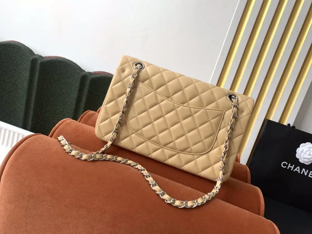 Chanel Сумка Classic Flap Lambskin 26 см — Фото 2