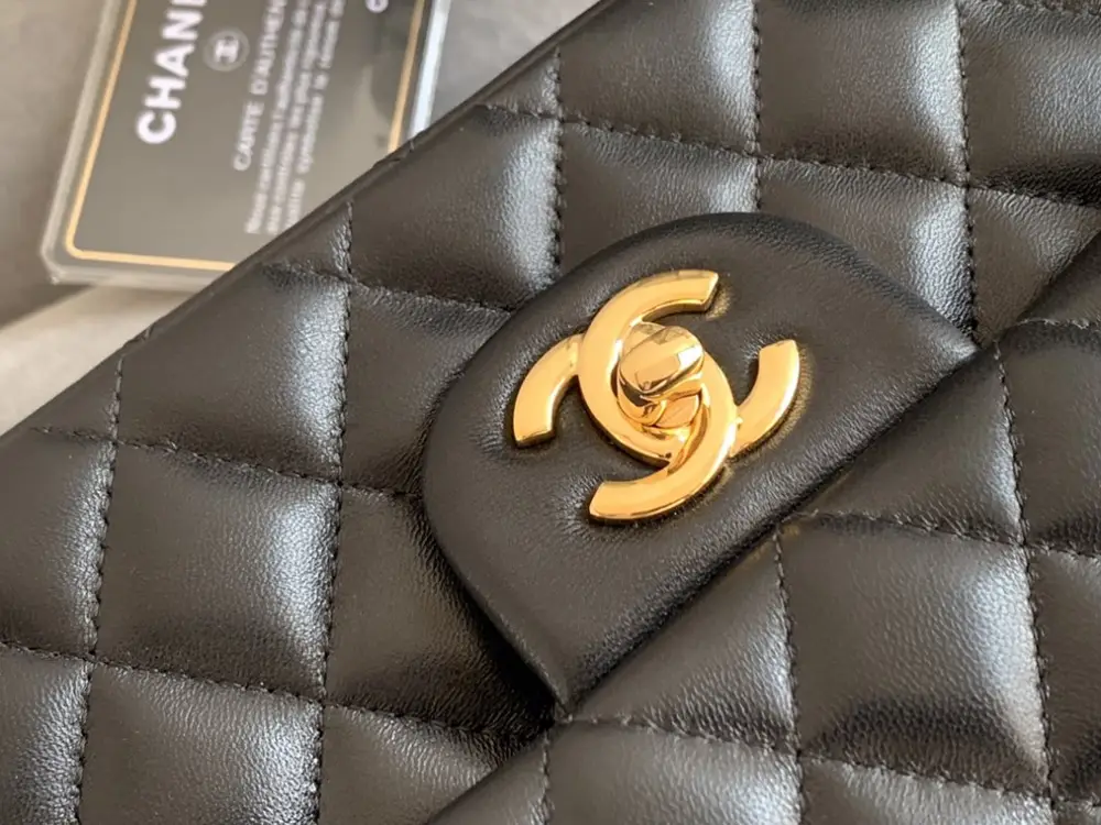 Chanel Сумка Classic Flap Lambskin 26 см — Фото 5