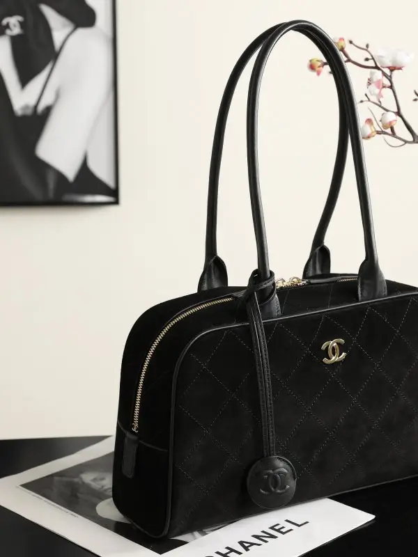 Chanel Сумка для боулінгу 29 см з телячої шкіри Boston — Фото 5