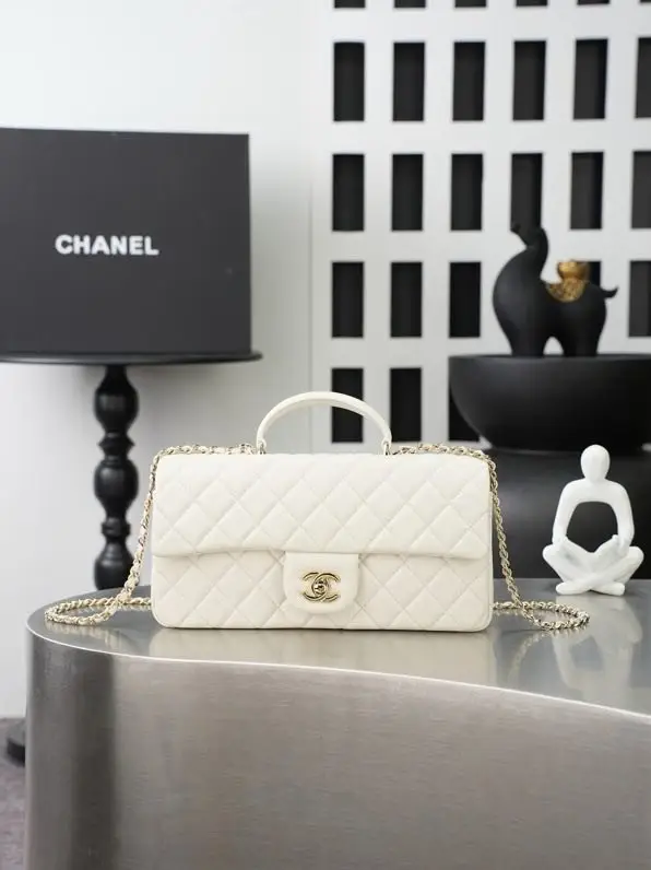 Chanel — Сумка шкіряна жіноча Chanel 26A CF 25 см