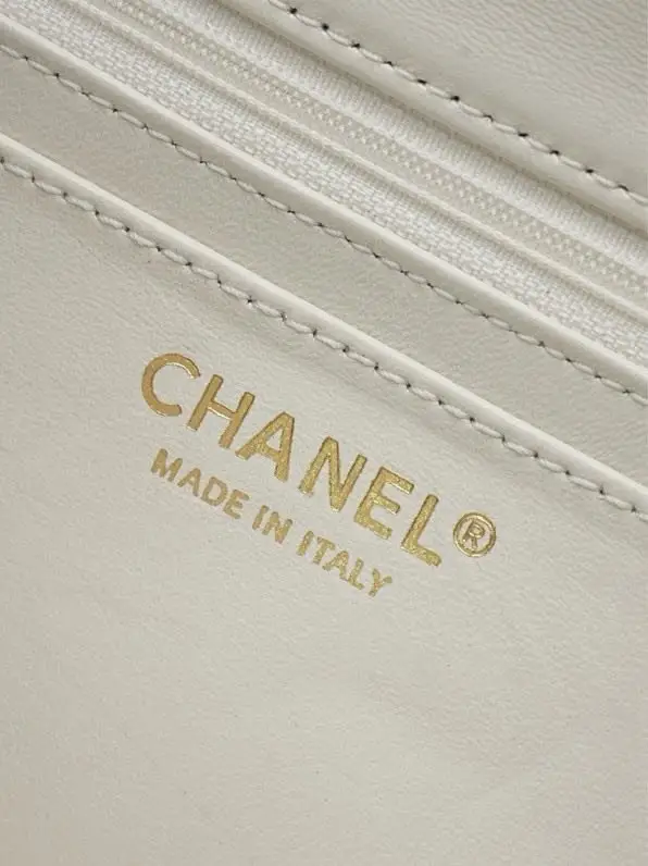 Chanel Сумка кожаная женская Chanel 26A CF 25 см — Фото 3
