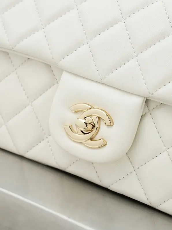 Chanel Сумка кожаная женская Chanel 26A CF 25 см — Фото 4