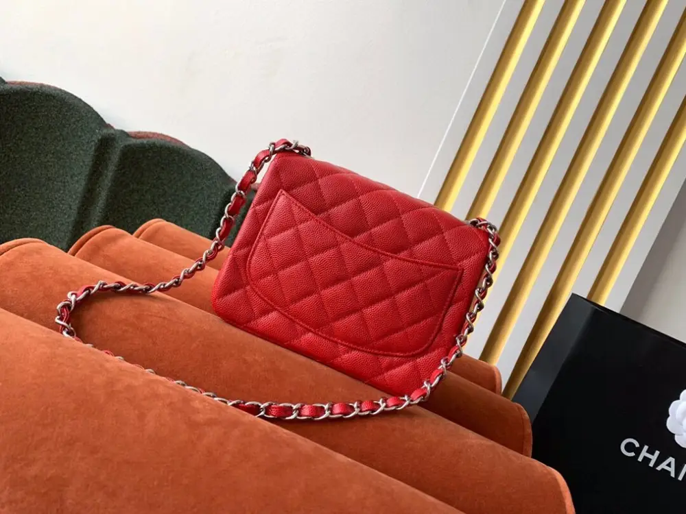 Chanel Сумка Mini Classic Flap Caviar 17 см — Фото 2