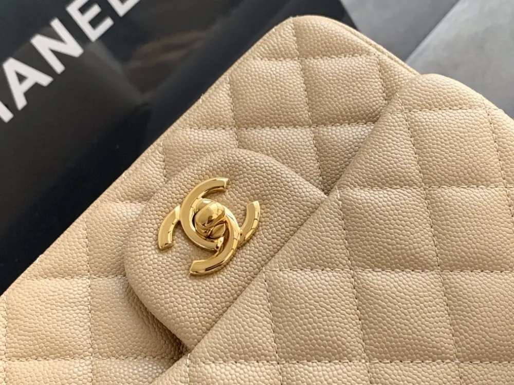 Chanel Сумка Mini Classic Flap Caviar 17 см — Фото 5