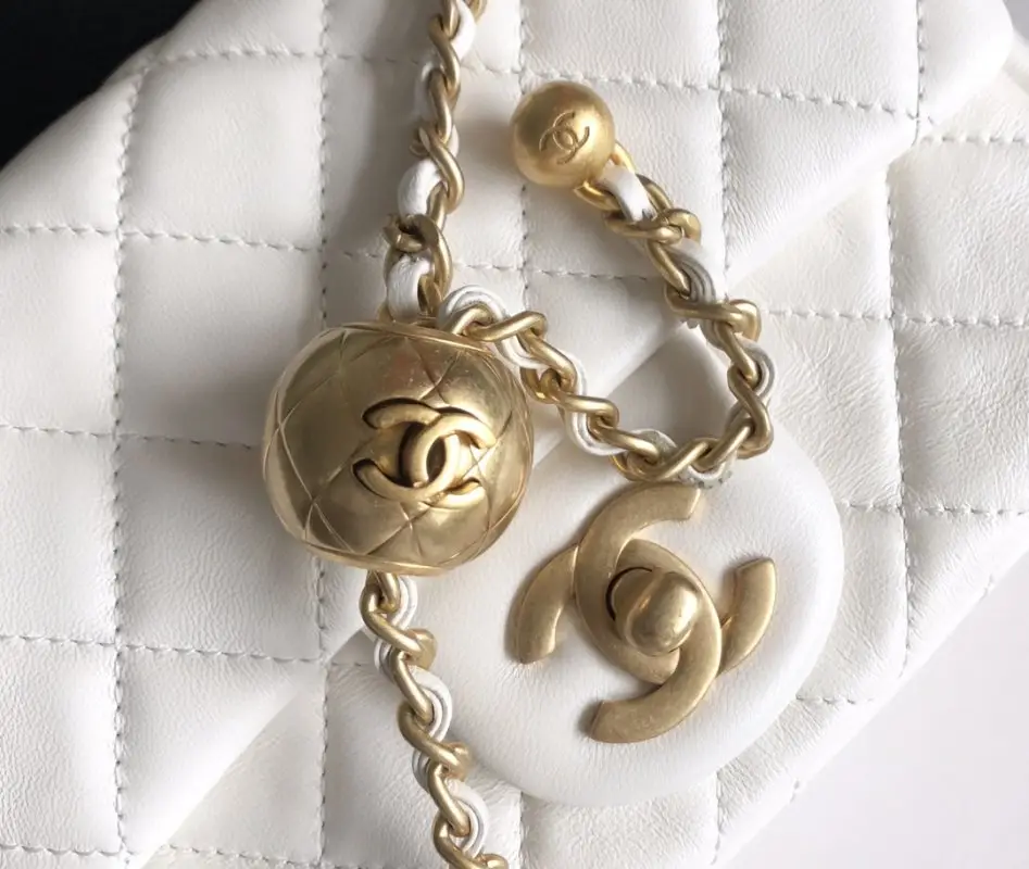Chanel A bag Mini Pearl Classic Flap 18 cm of quilted Lambskin — Photo 5