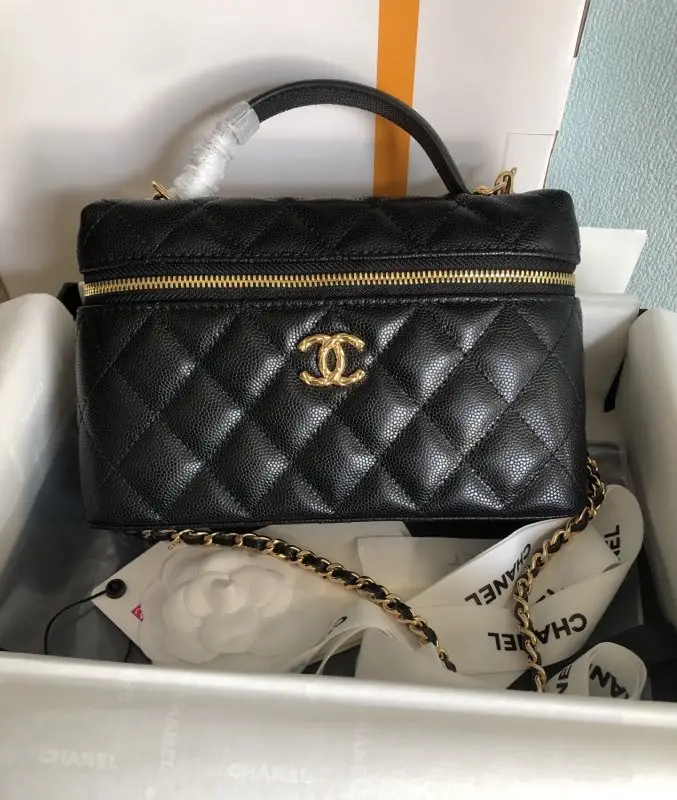 Chanel Сумка Vanity 19 см шкіряна — Фото 1