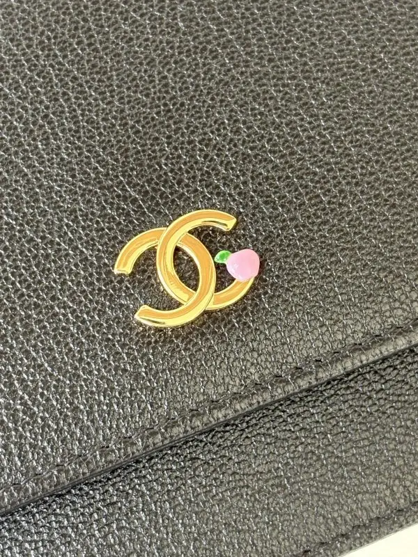 Chanel Сумка Woc Change Cherry 19 см — Фото 4