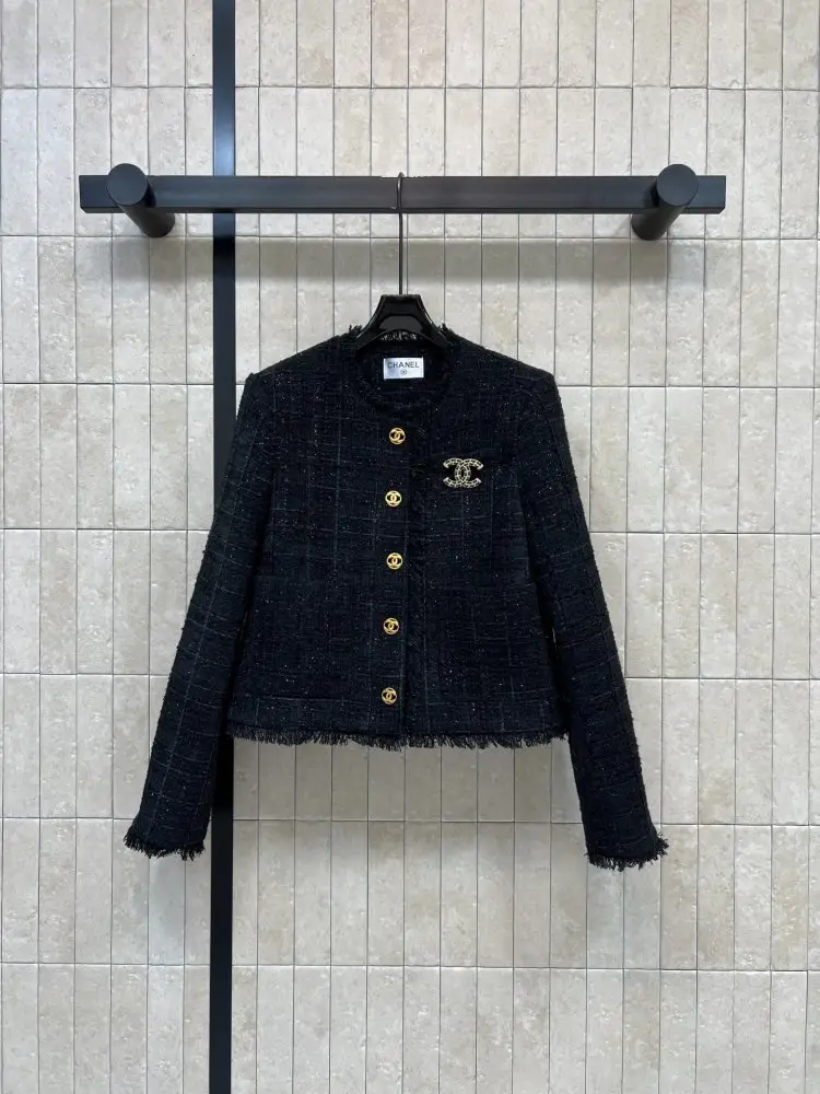 Chanel — A jacket female