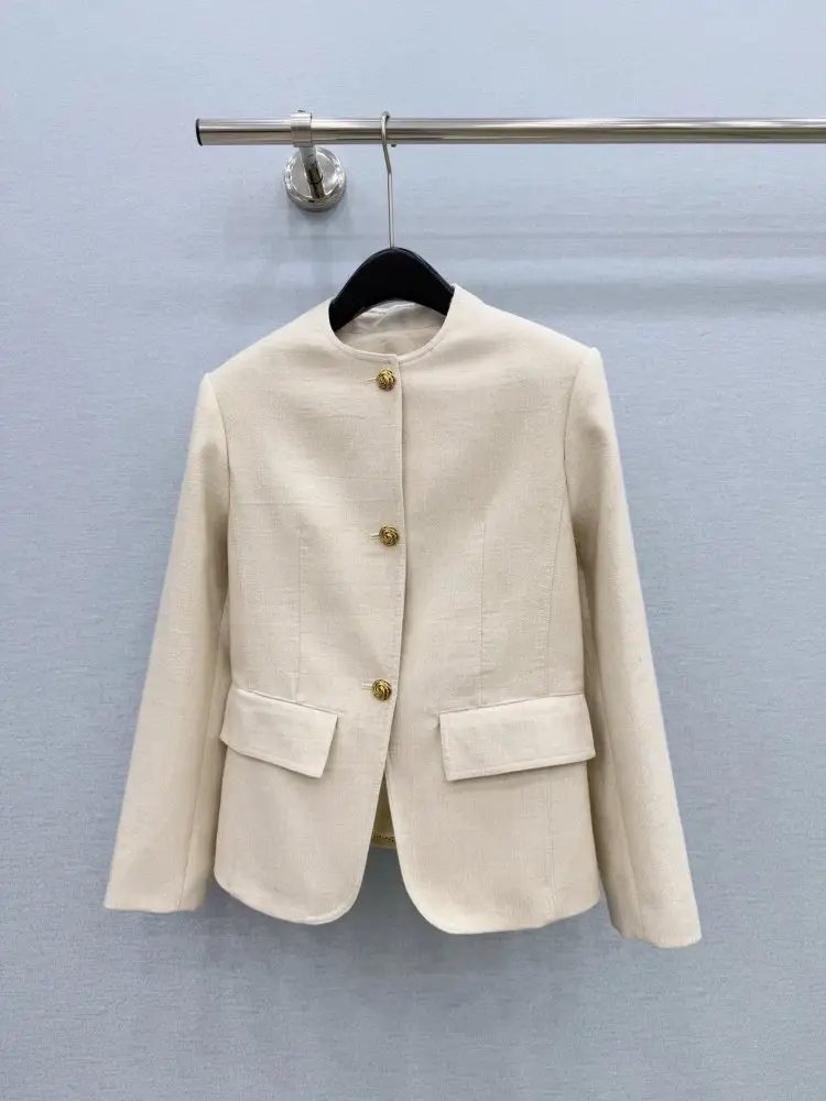Chanel — A jacket female