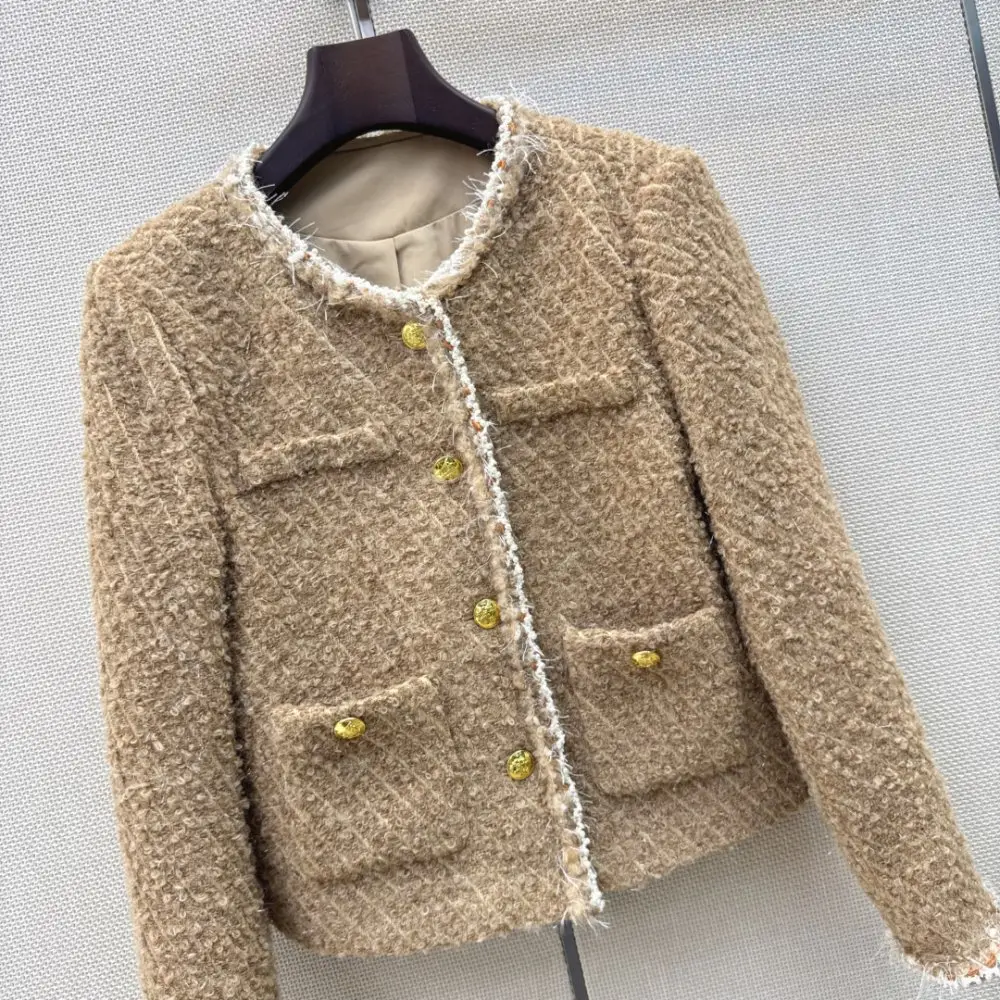 Chanel A jacket female — Photo 2