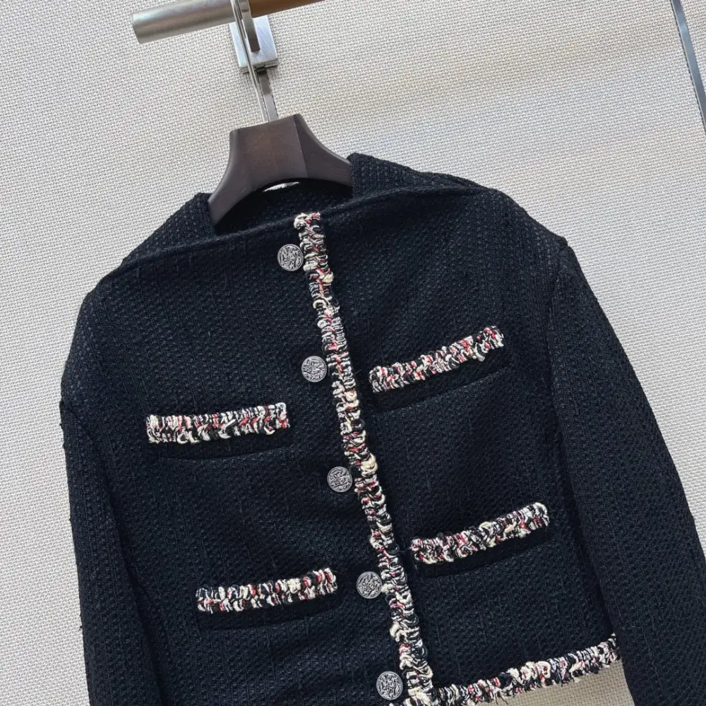 Chanel A jacket female — Photo 3