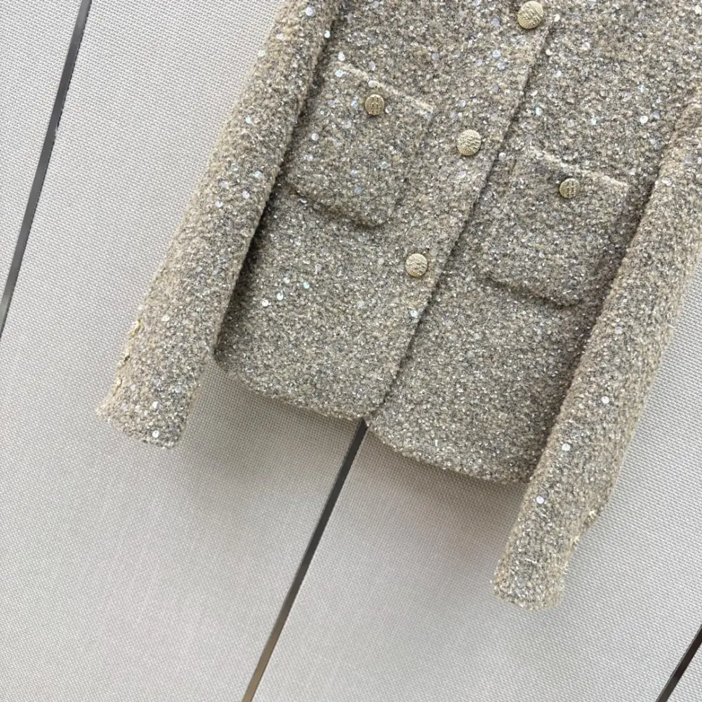Chanel A jacket female — Photo 4
