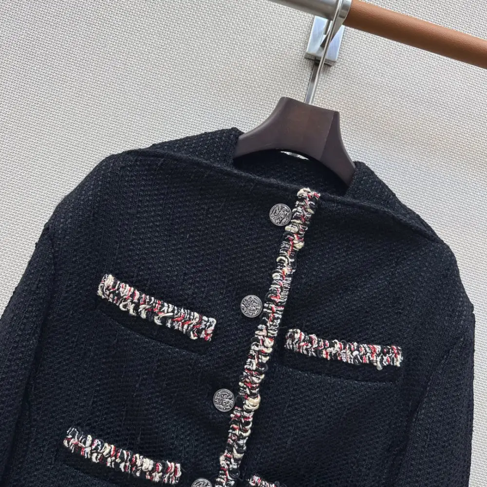Chanel A jacket female — Photo 4