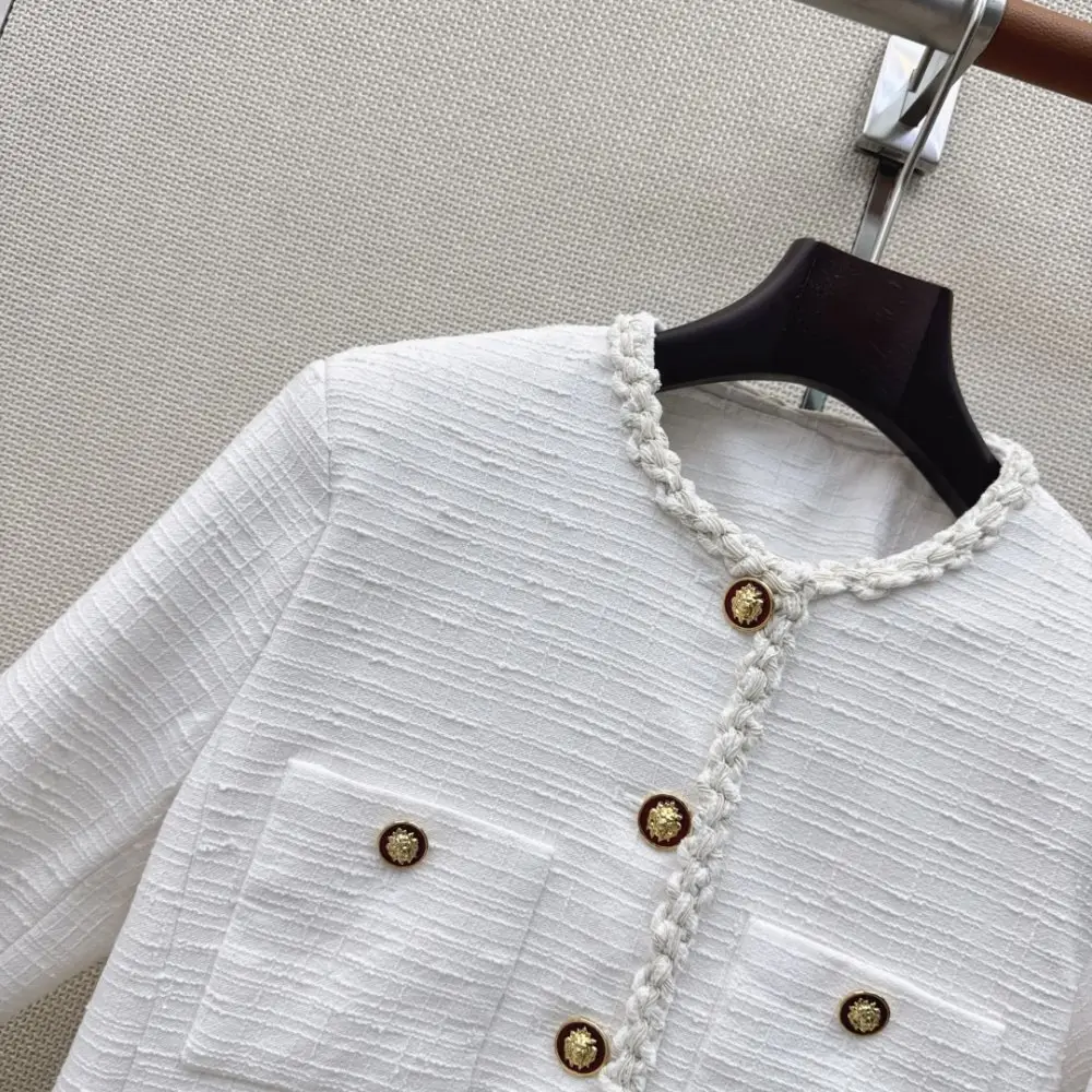 Chanel A jacket female — Photo 4