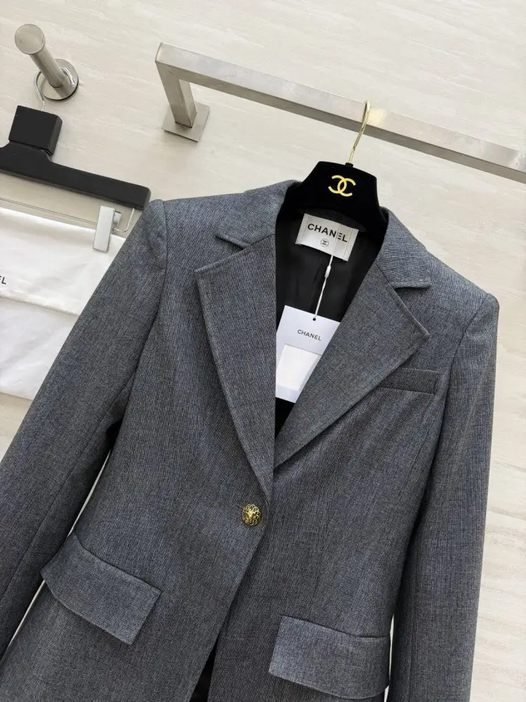Chanel Піджак жіночий — Фото 4
